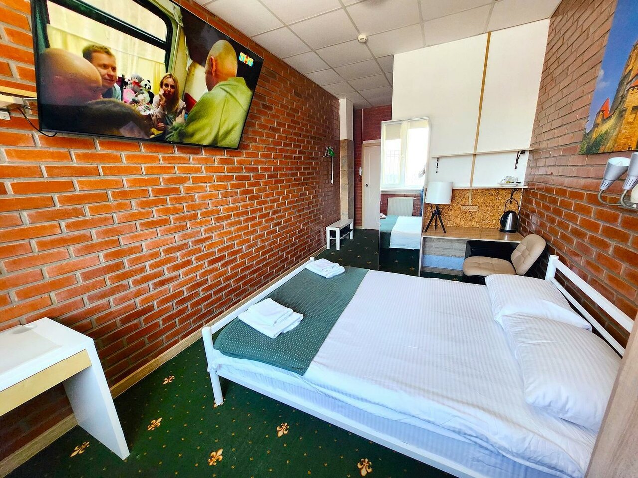 Гостиница Happy family Новосибирск-121